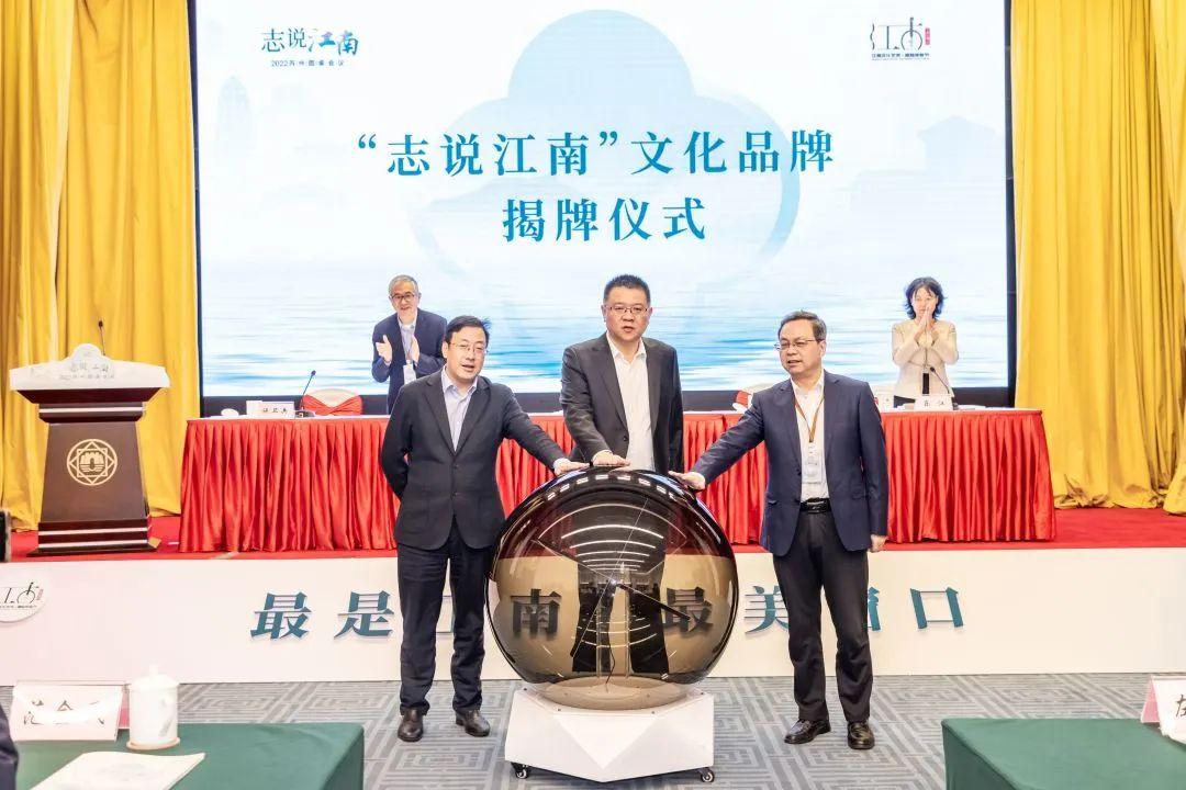 d782e38f-e069-4adb-b9b2-816f8d6b2bf2.jpg