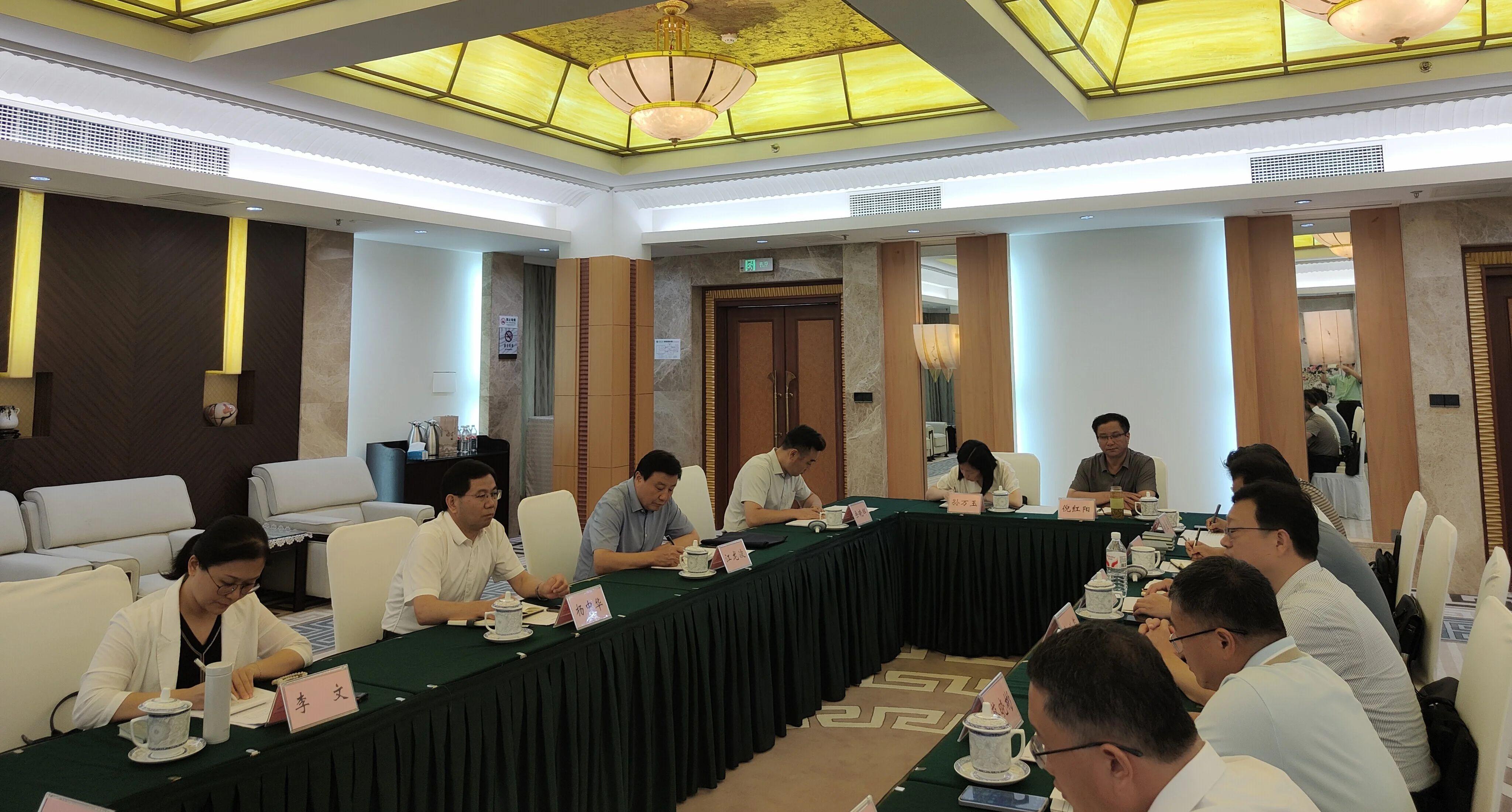 d6ecae13-cce0-4428-84d8-ac4e8743c80f.jpg