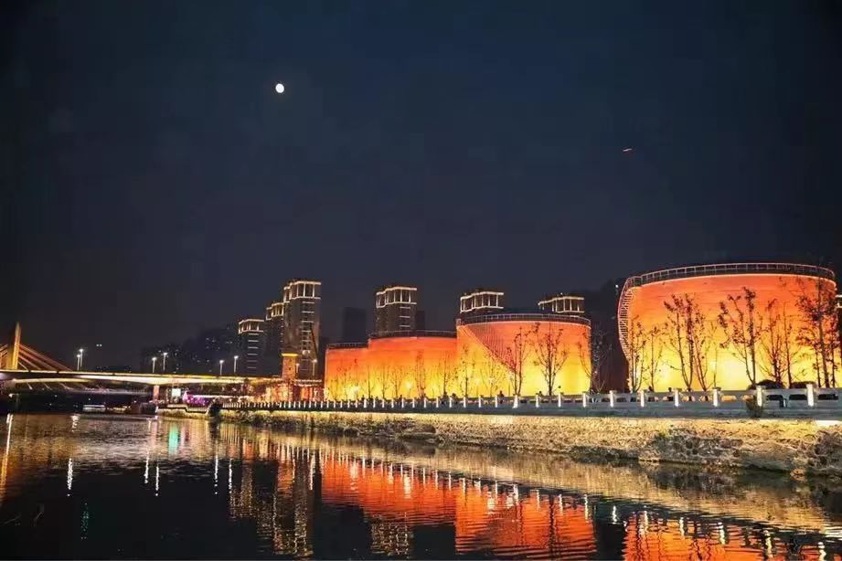 油罐公园夜景