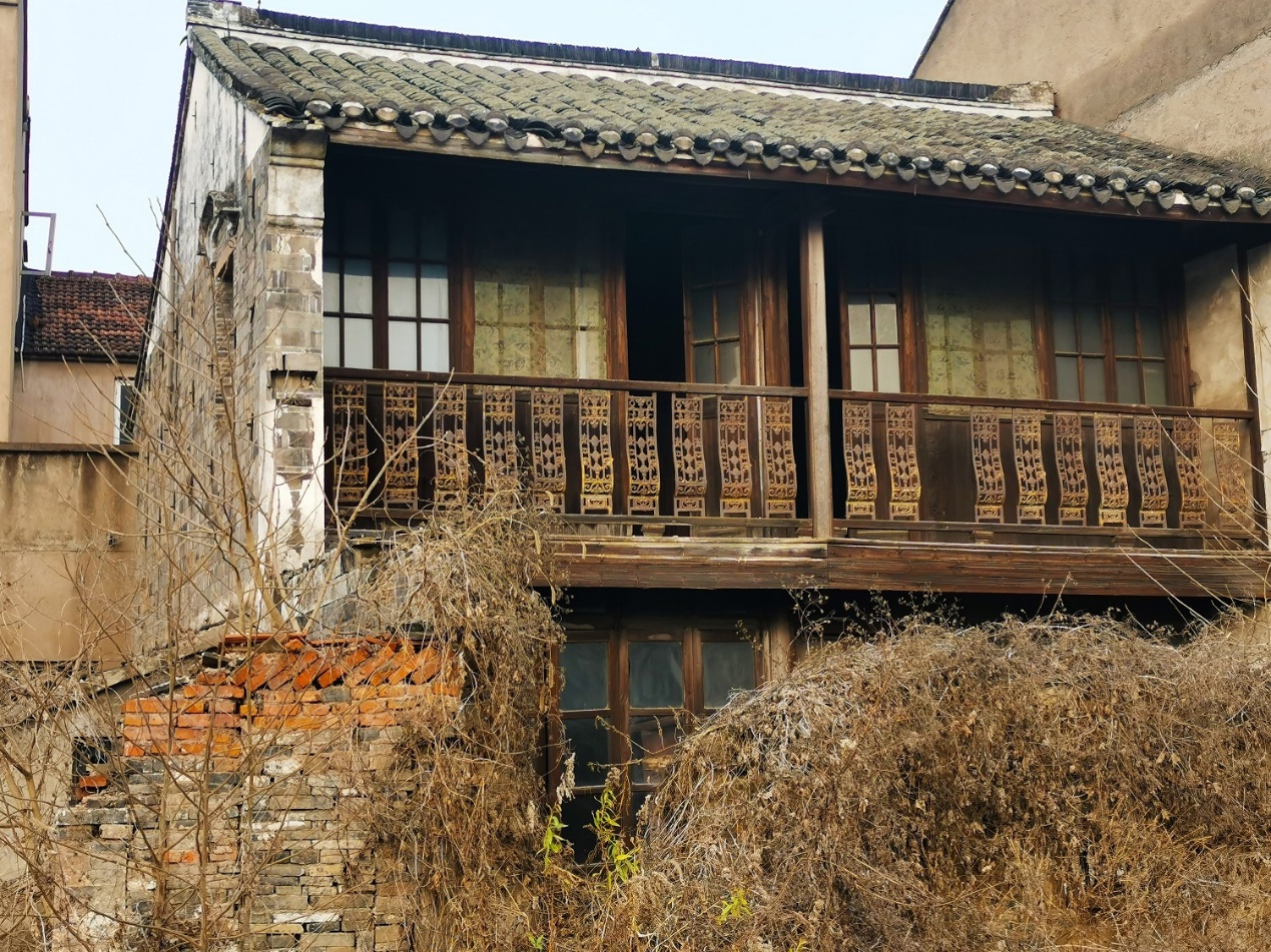 现位于罗溪镇的南村谢宅始建于1905年