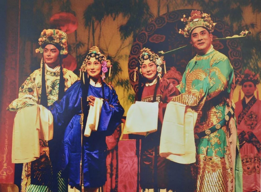 陈明矿、陈澄和黄素萍、陈德林（从左至右）
