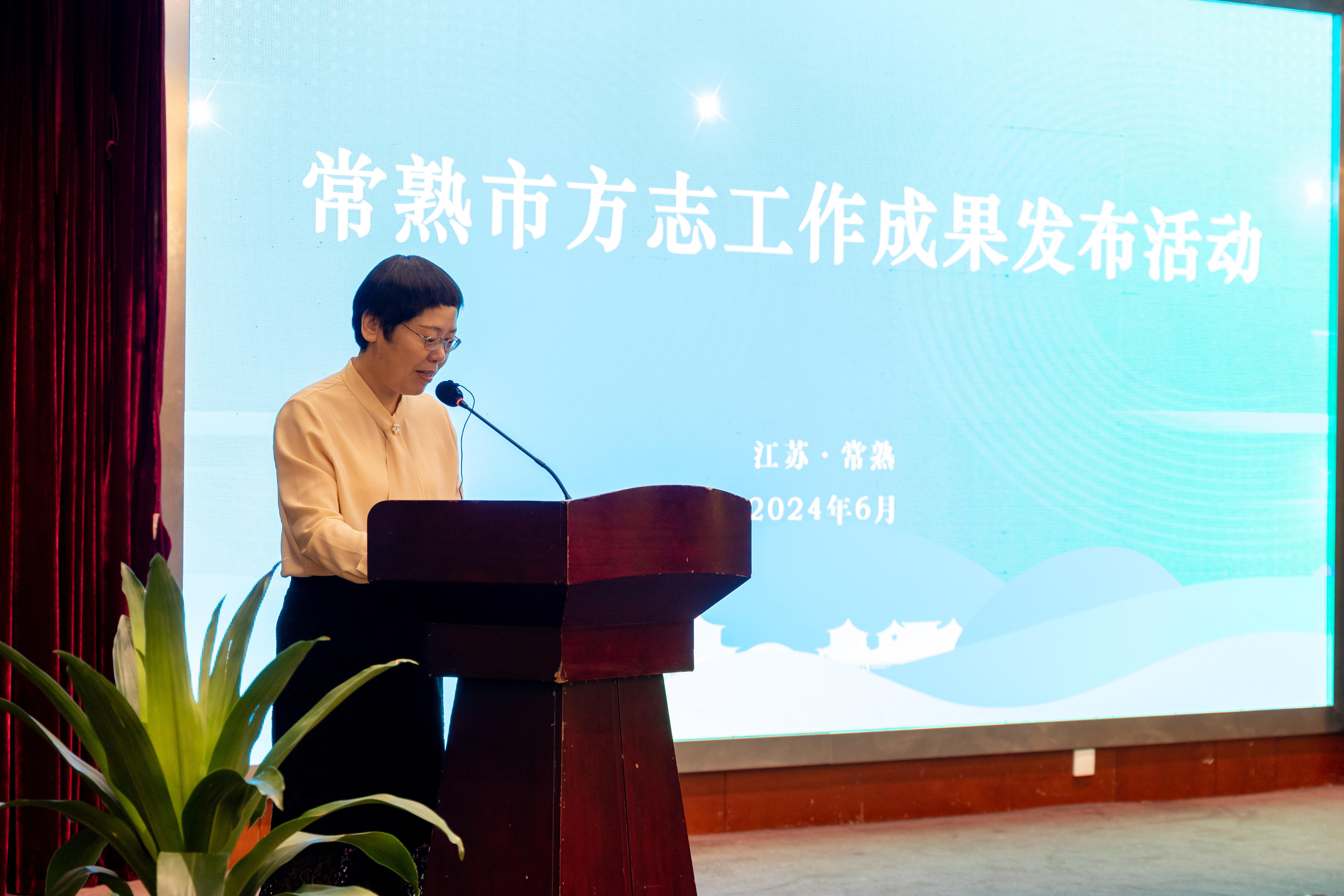 4cecc264-1caf-43cb-9a46-a081c45ee3cd.jpg