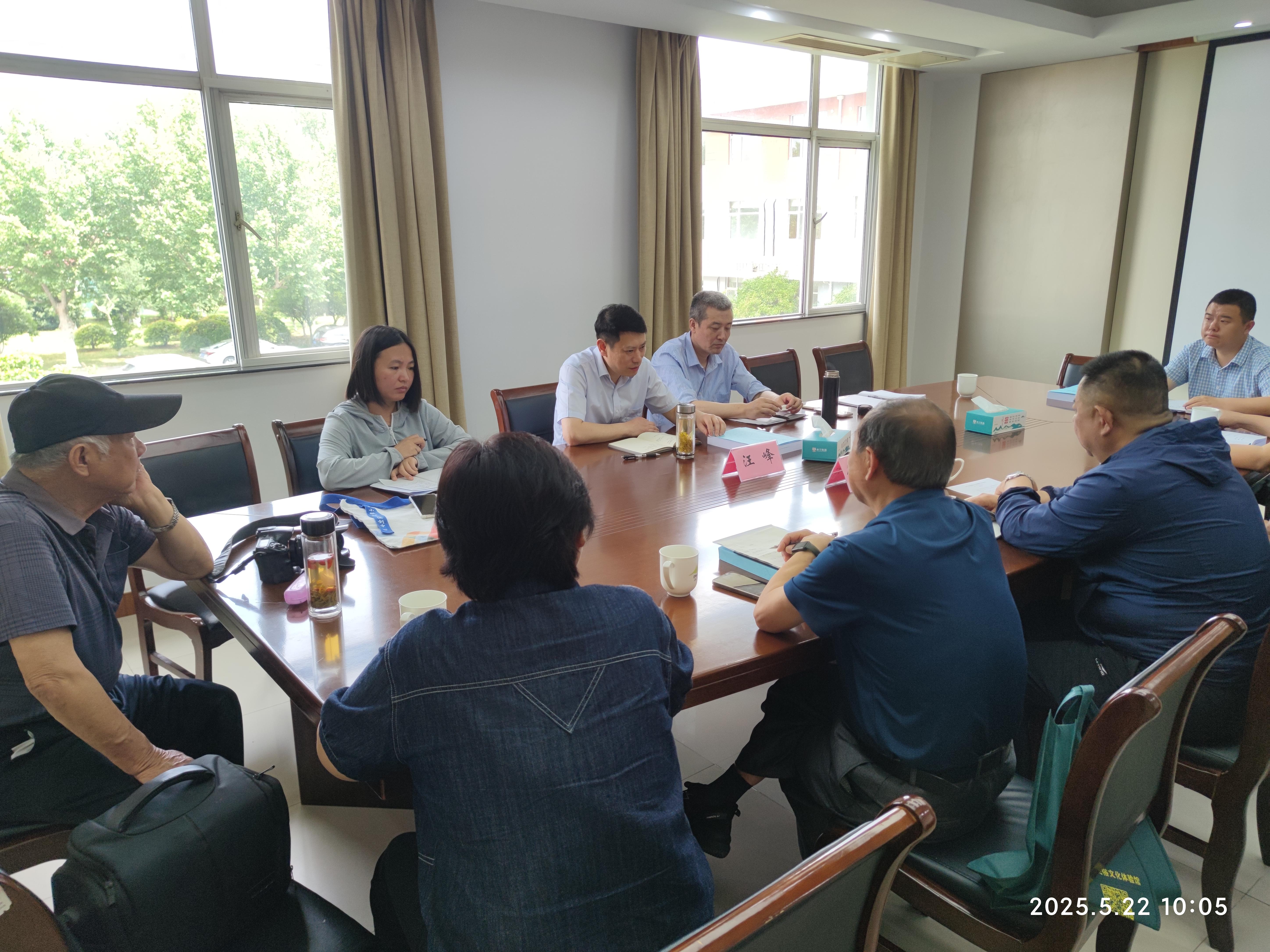 cc3702c0-f4c0-4347-acd1-dd24253ded7b.jpg