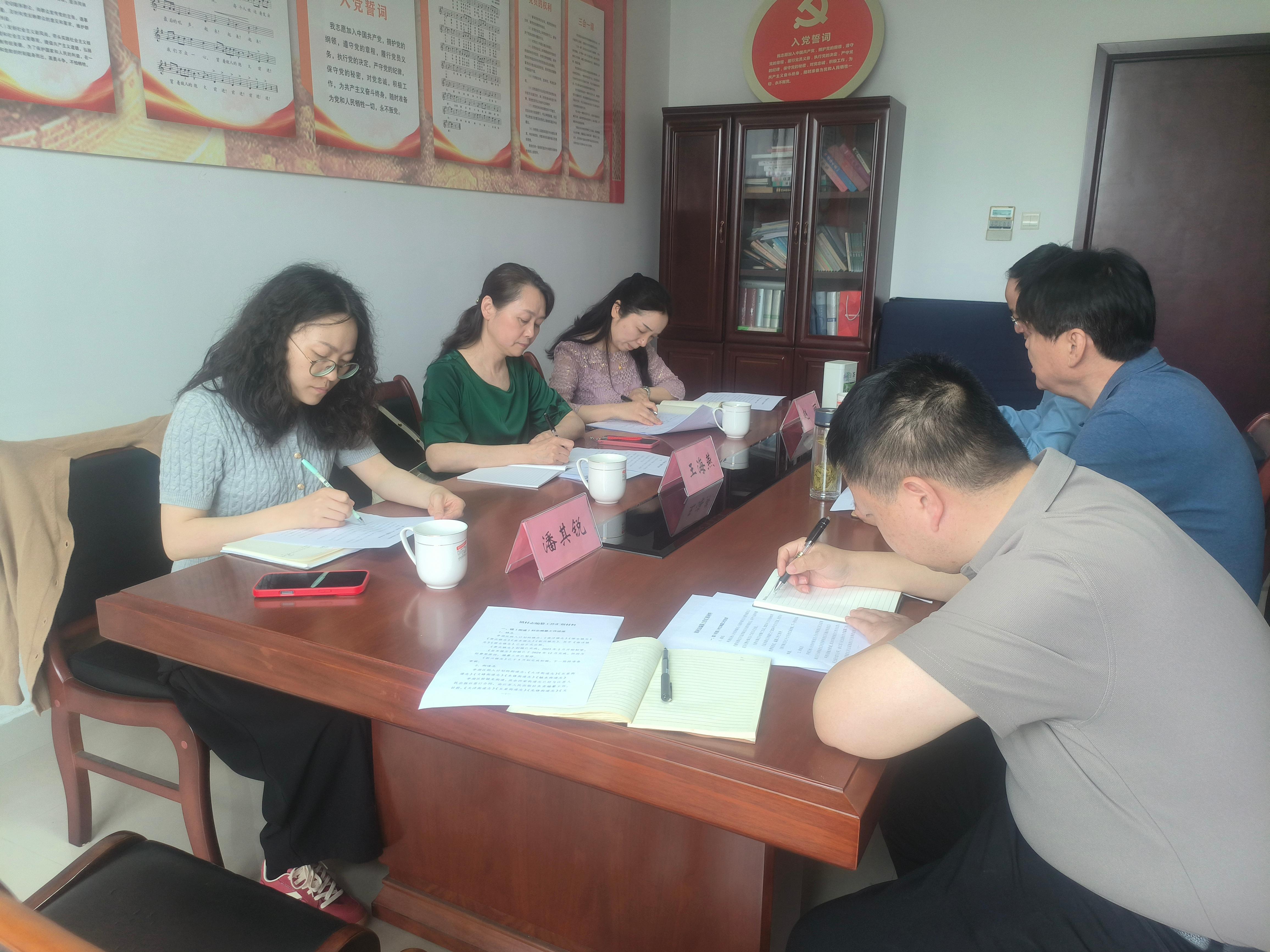 47ae13bc-2781-40ff-8ac5-a2aa5e2ff37b.jpg