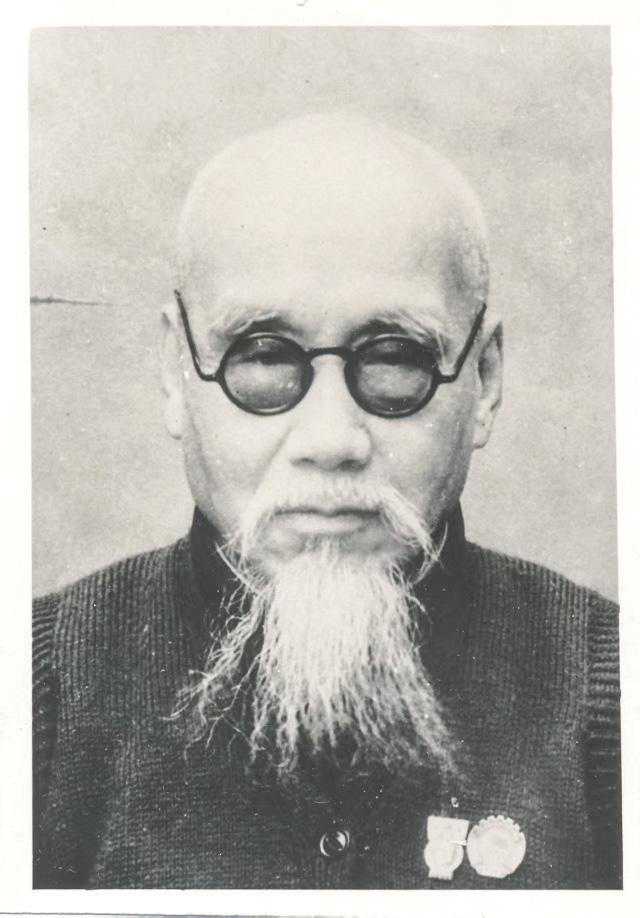 12e25d35-33f9-4c2c-8e7b-c1325bf00f1a.jpeg